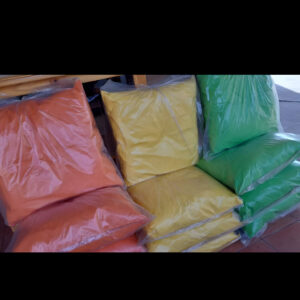 Almohadones de cuerina de 60 x 60 cm varios colores disponibles