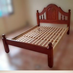 Cama de 2 y media estanciera abierta (pata de 12 cm)
